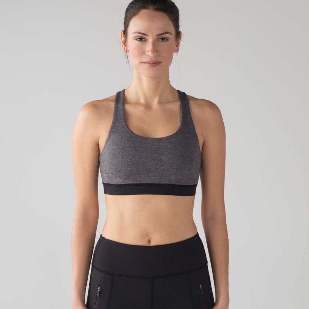 lululemon athletica Invigorate Bra Heathered Black Sz 8 - Picture 4 of 12